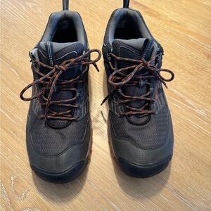 Keen Men's Black and Orange Hiking Shoes